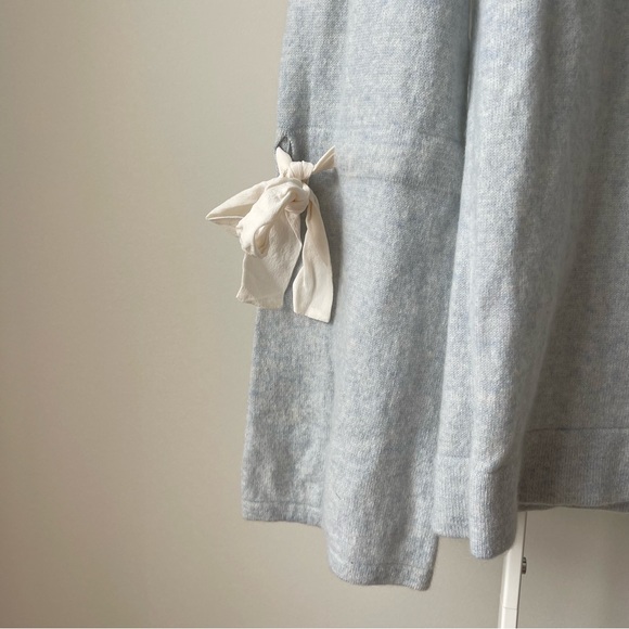 Club Monaco Xabrina Cashmere Sweater - Picture 2 of 9